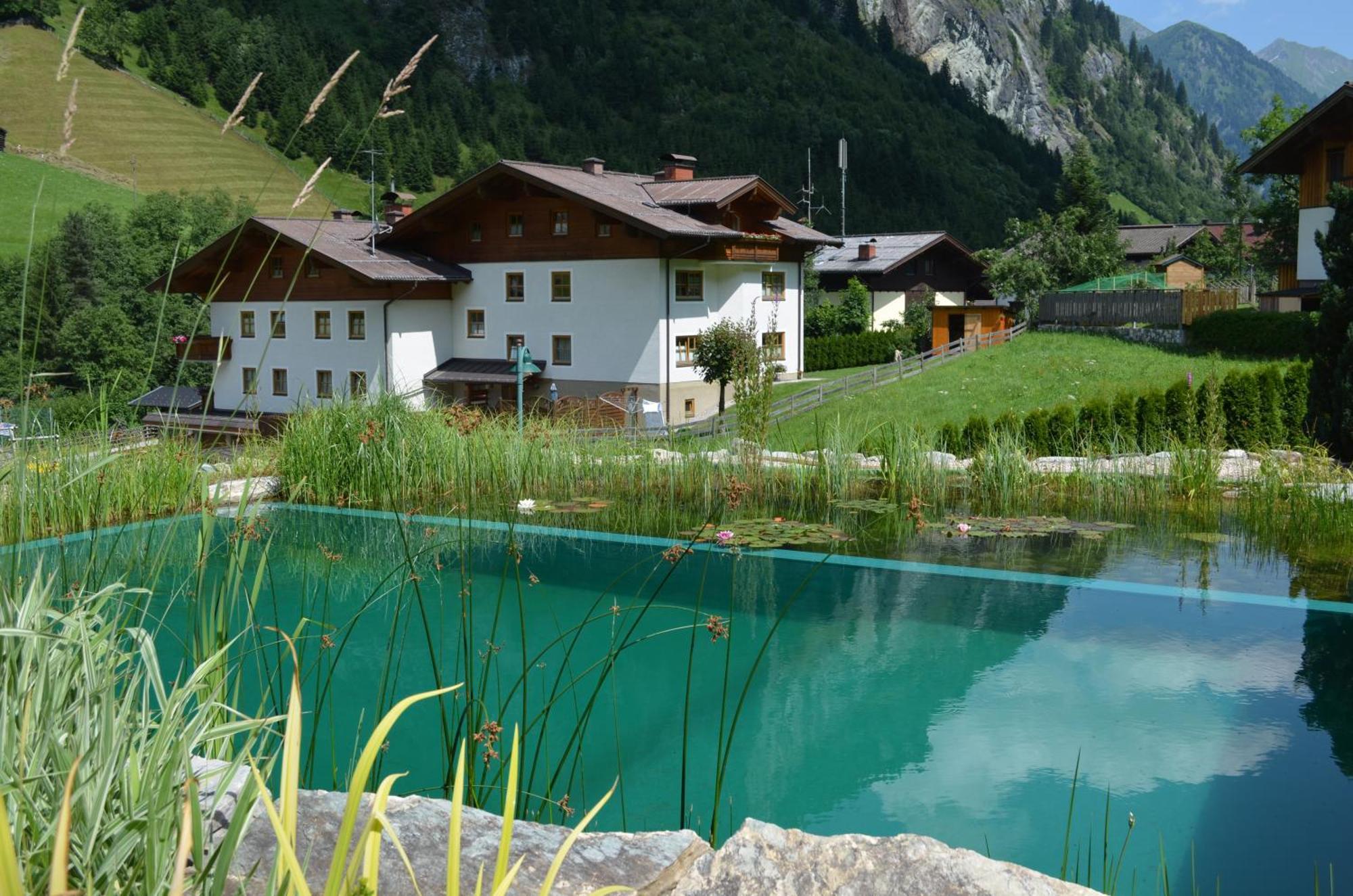 Landhotel Almroesl Im Grossarltal Хютчлаг Экстерьер фото